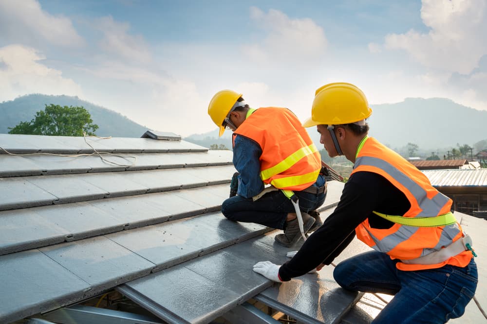 roof repair in Talmage CA